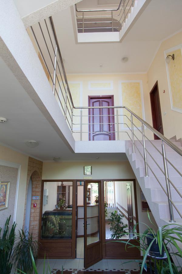 Hotel Alekselena Malekhuv Exterior foto